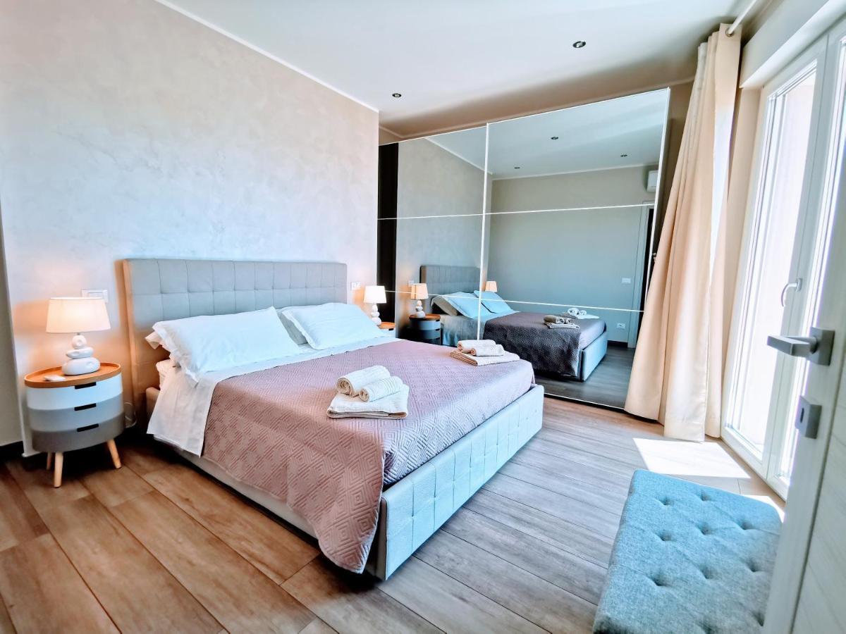 Attico Belvedere Centralissimo Vista Mare Lägenhet Termoli Exteriör bild