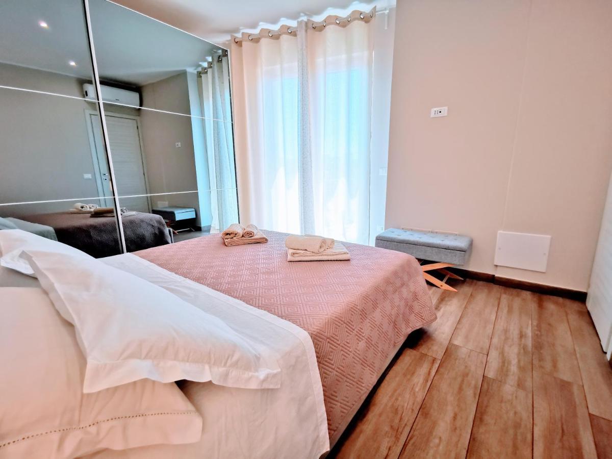 Attico Belvedere Centralissimo Vista Mare Lägenhet Termoli Exteriör bild